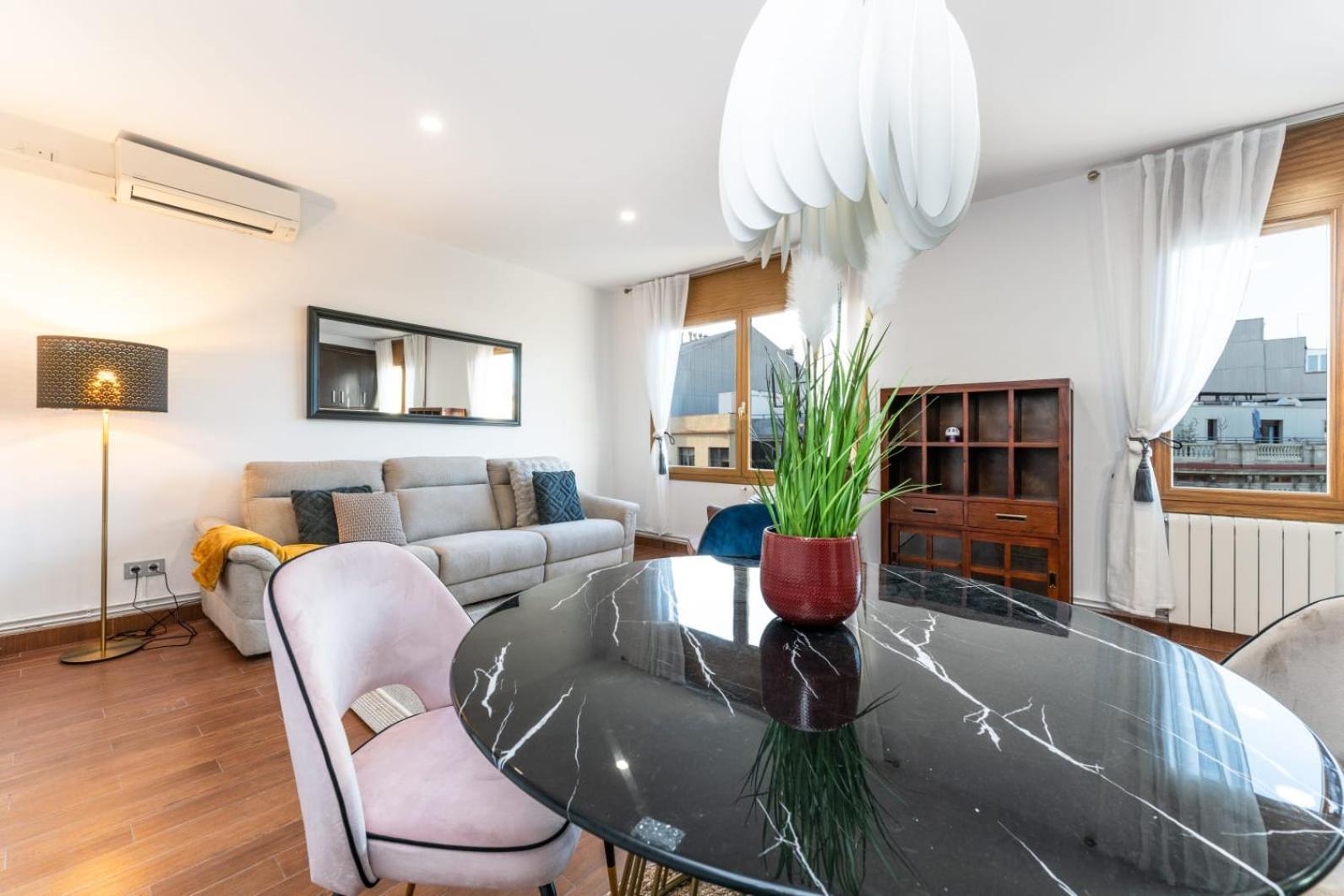Apartamento Atico Muntaner 81 Barcelona