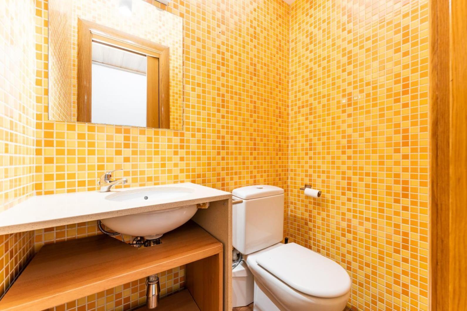 Atico Muntaner 81 Apartamento *